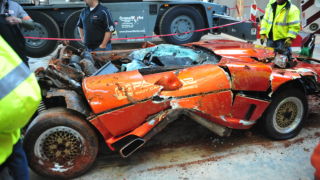 Illustration for article titled This Is What Falling Into A Sinkhole Does To A Corvette